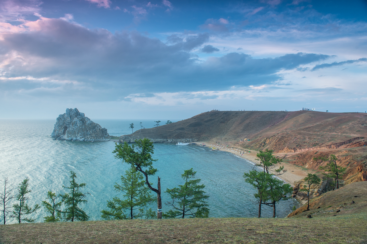 Лазурная вода Байкал